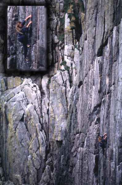 Christine Climbing Kennavara
